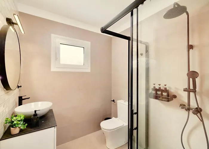 Villa Estasia Luxury With Private Pool By Dadovillas Koméno