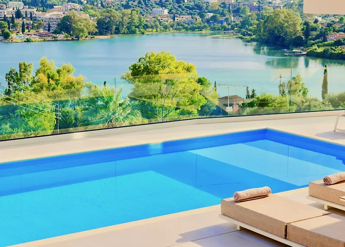 Estasia Luxury With Private Pool By Dadovillas *