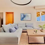 Estasia Luxury With Private Pool By Dadovillas * קומנון
