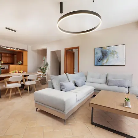 Вилла Estasia Luxury With Private Pool By Dadovillas *