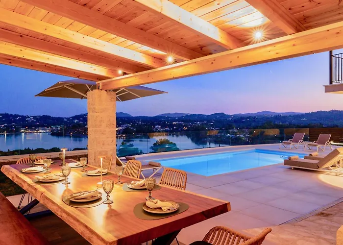 Estasia Luxury With Private Pool By Dadovillas كومينو