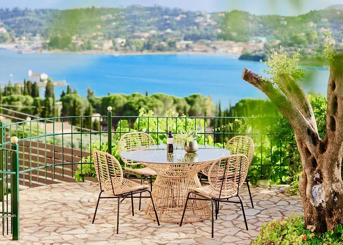 Estasia Luxury With Private Pool By Dadovillas فيلة